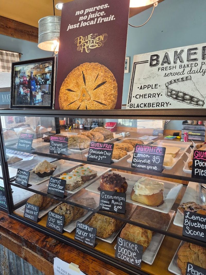 Why Blue Raeven Farmstand Is Worth the Detour Why Blue Raeven Farmstand Is Worth the Detour