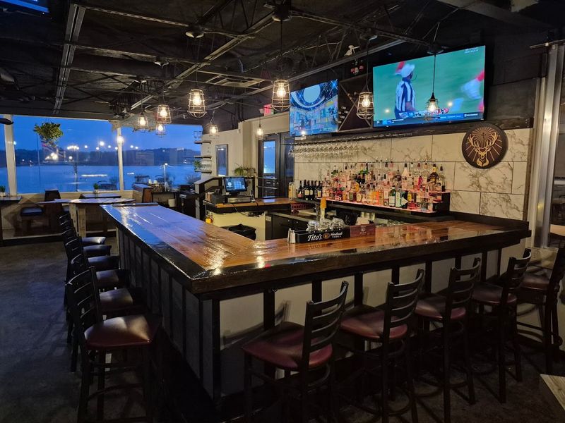 Why Locals Love This Easygoing Chattanooga Favorite