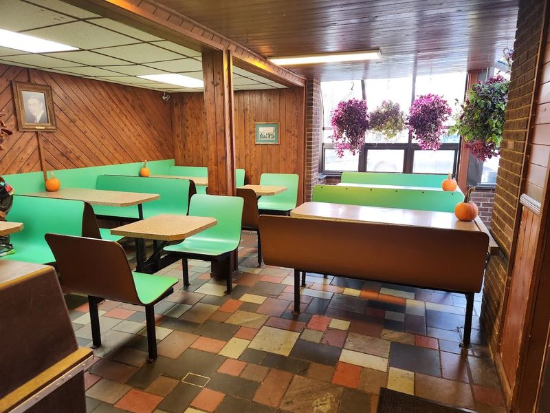 Why This Belvidere Classic Still Feels Worth The Drive