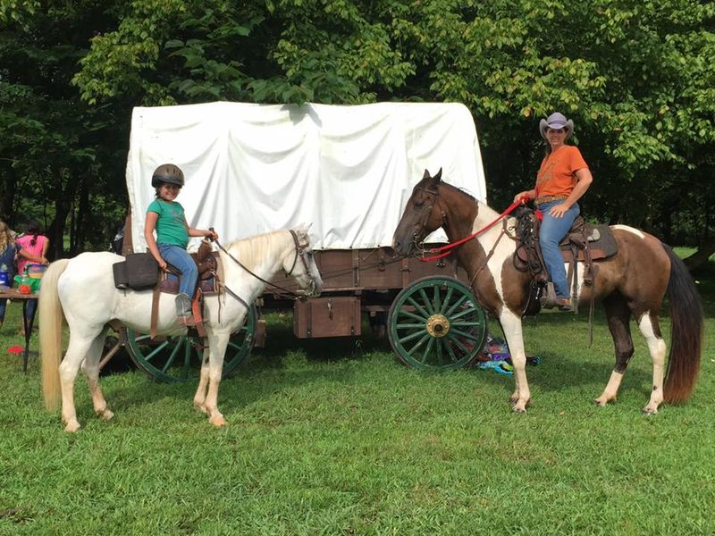 Why This Dude Ranch Is Perfect For Families, Couples, And First-Time Riders