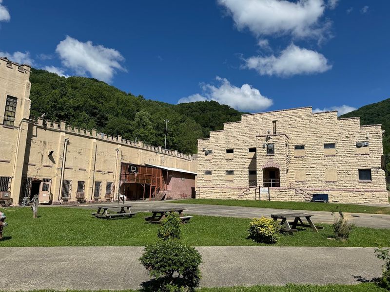 Why This Historic Petros Site Is One of Tennessee's Most Unforgettable Tours