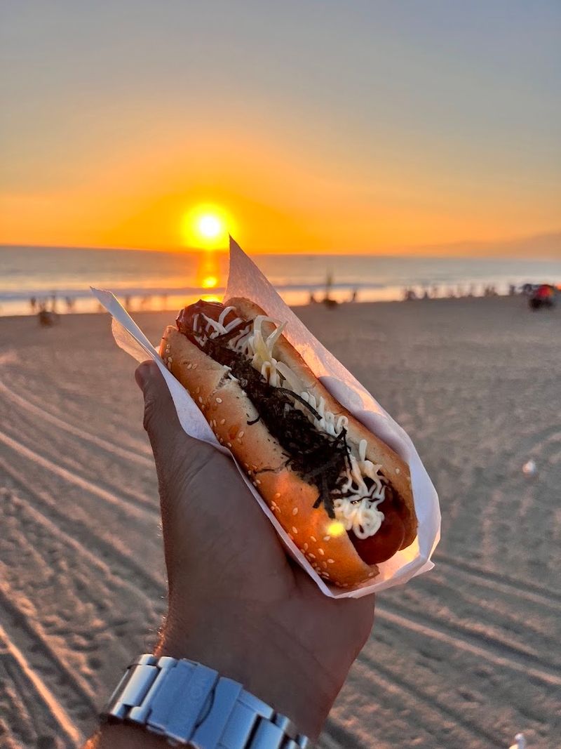 Why This Is One of the Best Quick Bites in Santa Monica