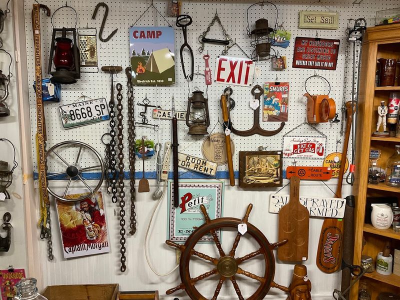 Why This Ocean View Shop Is Worth the Detour Why This Ocean View Shop Is Worth the Detour