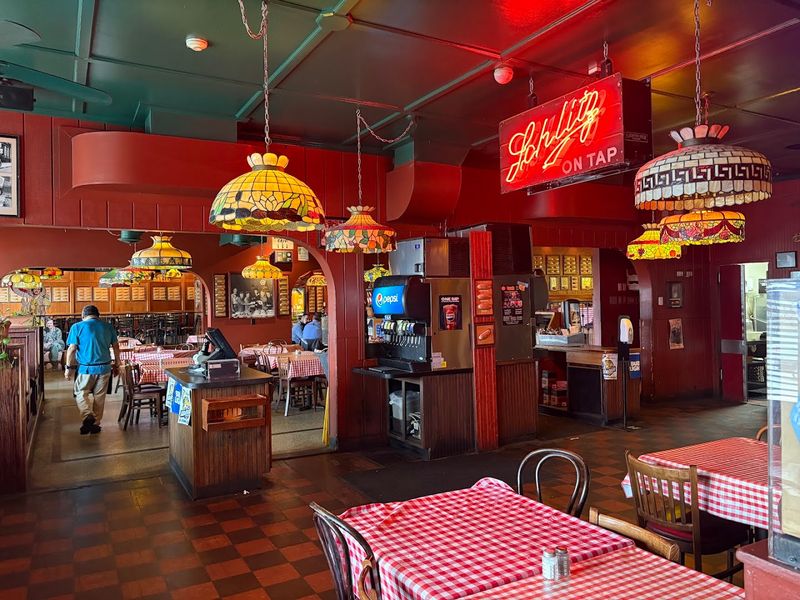 Why Tony Packo’s still lives up to the legend Why Tony Packo’s still lives up to the legend