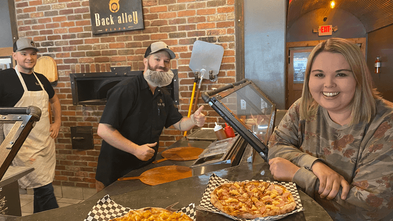 Why locals mention Back Alley Pizza first