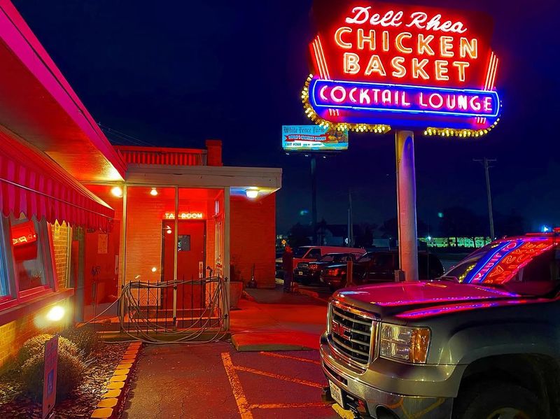 Why people keep coming back to Dell Rhea’s Why people keep coming back to Dell Rhea’s