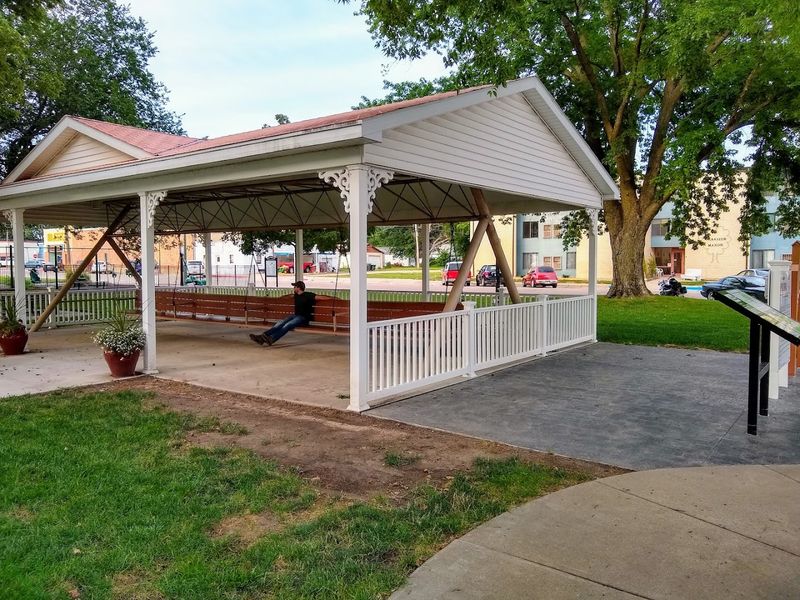 World’s Largest Covered Porch Swing (Hebron)