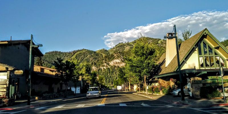 Slow-Down Strolls in Downtown Ketchum