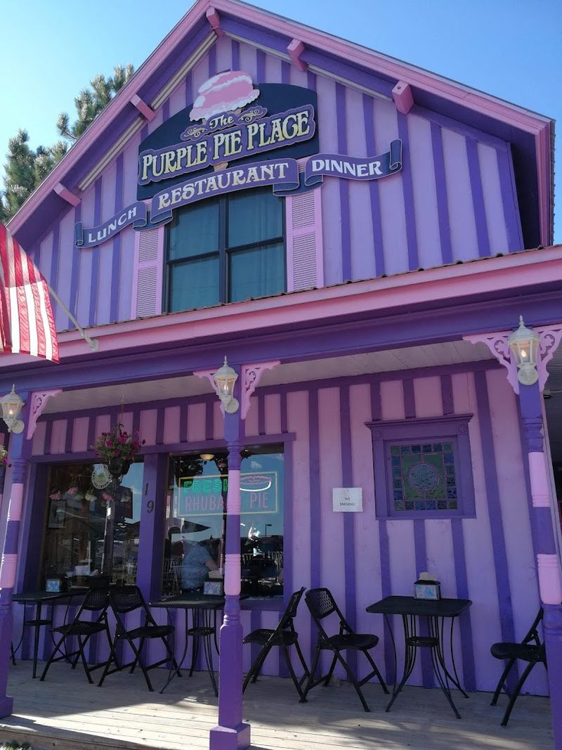 This Bakery Is Impossible To Miss This Bakery Is Impossible To Miss