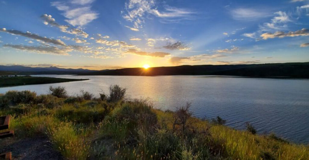 Colorado Is Hiding 8 Beach Spots Perfect for the Whole Family