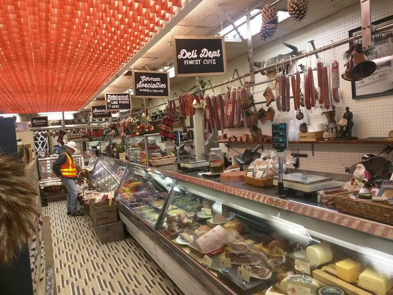 Why New Yorkers Still Love This Place