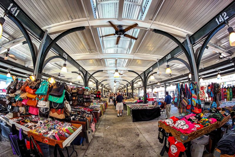 Flea Market - French Market (New Orleans)