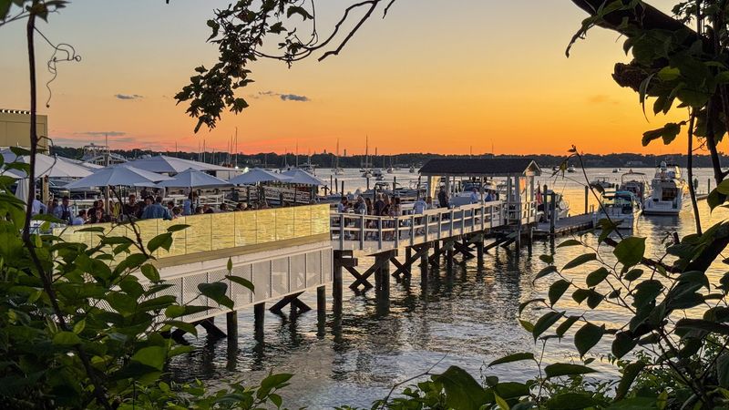 Louie's Prime Steak & Seafood (Port Washington)