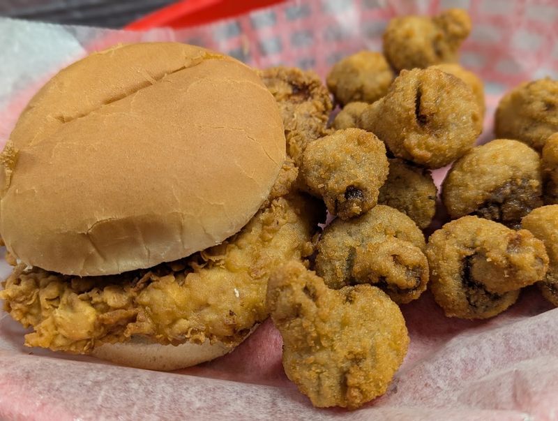 The Tenderloin Gets the Fame, but the Rest of the Menu Pulls Its Weight