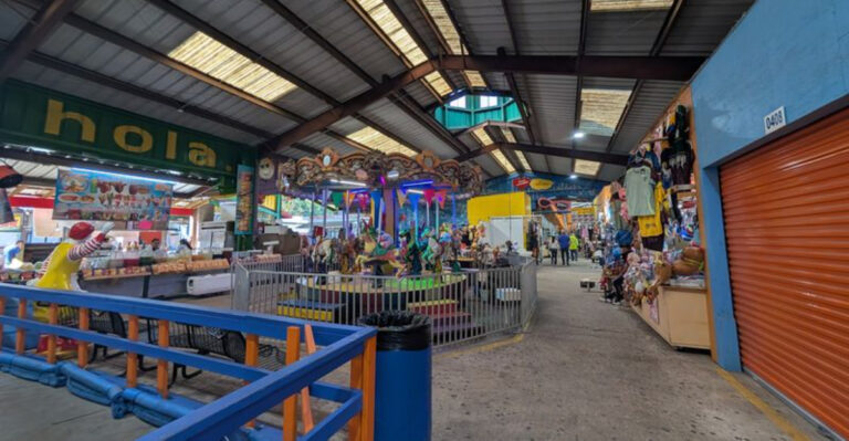 Hidden Treasures and Unbeatable Deals Make This Texas Flea Market Legendary