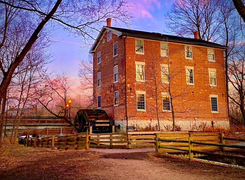 Graue Mill and Museum (Oak Brook)