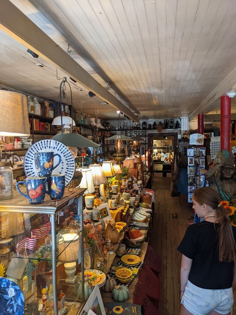 St James General Store (St. James)