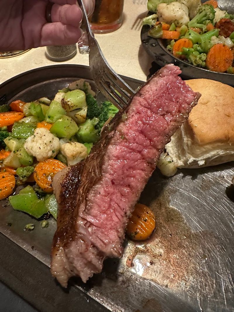 Svilar's Bar & Dining Room (Hudson)
