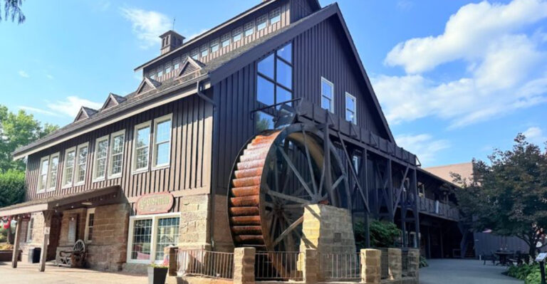 Most People Come For Ice Cream And Discover The History At This Unique Ohio Destination