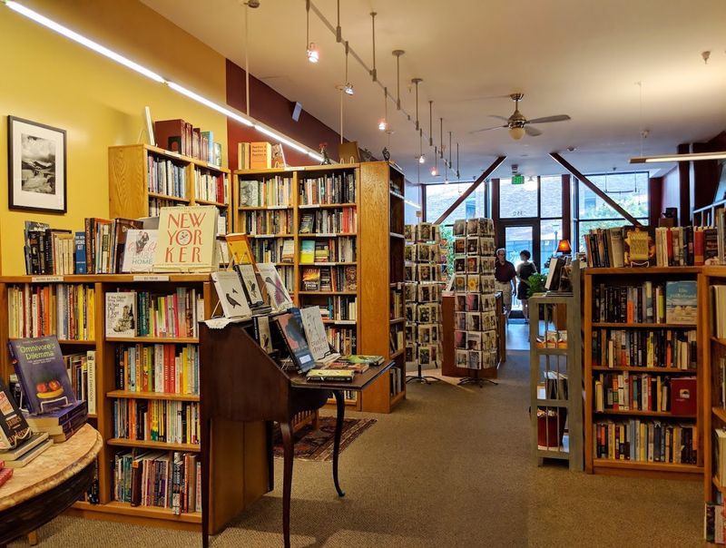 Grand Valley Books (Grand Junction)