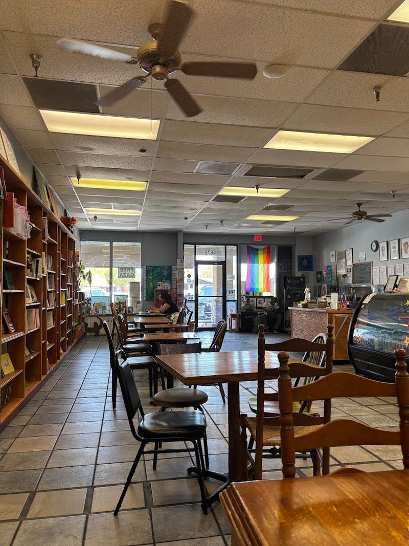 Revolutionary Grounds Books & Coffee (Tucson)