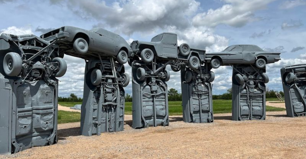 Nebraska Gets Way More Fun at These 6 Quirky Roadside Stops