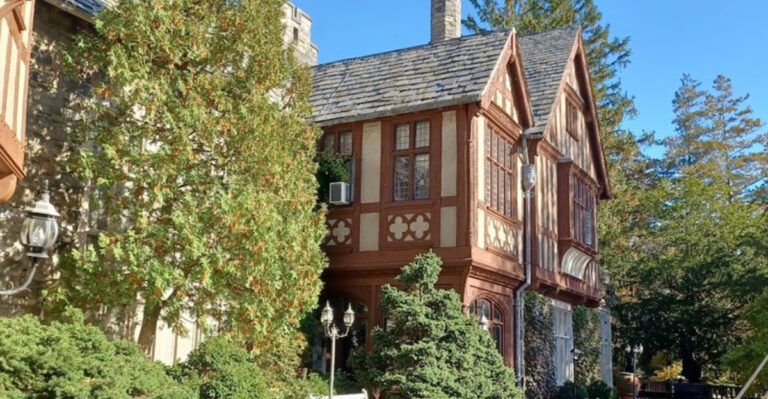 New Jersey’s 13 Most Stunning Mansions With Rich History Behind Their Walls