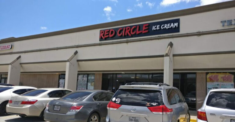 People Can’t Believe What This Texas Ice Cream Shop Puts in Its Ice Cream