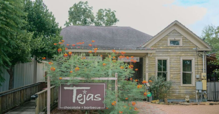 People Can’t Stop Talking About the Chocolate at This Tiny BBQ Spot