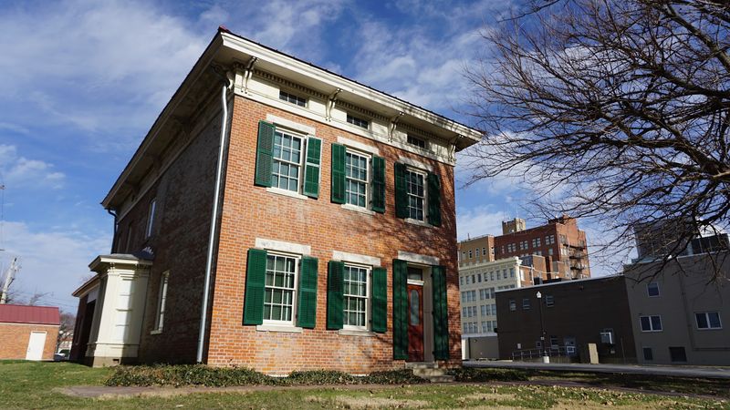 Dr. Richard Eells House (Quincy)