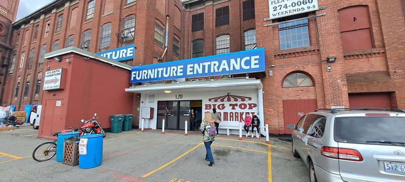 Big Top Flea Market (Providence)