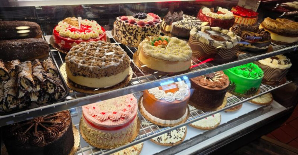 Tennessee’s Most Talked-About Dessert Comes From This Cozy Restaurant