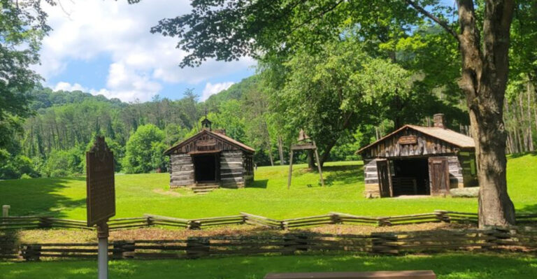 The 2,722-Acre State Park In Ohio That’s Far Too Beautiful To Keep Secret