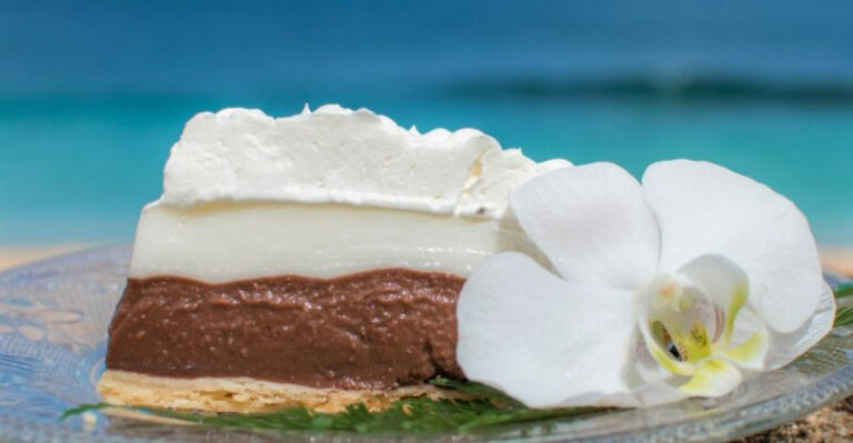 The Chocolate Haupia Pie at This Small Bakery in Hawaii Is Absolutely Irresistible