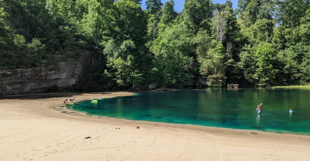 The Most Breathtaking White Sand Beach in Kentucky Is Hiding in the Last Place You’d Expect