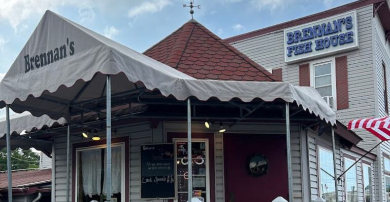 The Seafood At This Ohio Restaurant Is So Delicious, It’s Worth A Road Trip
