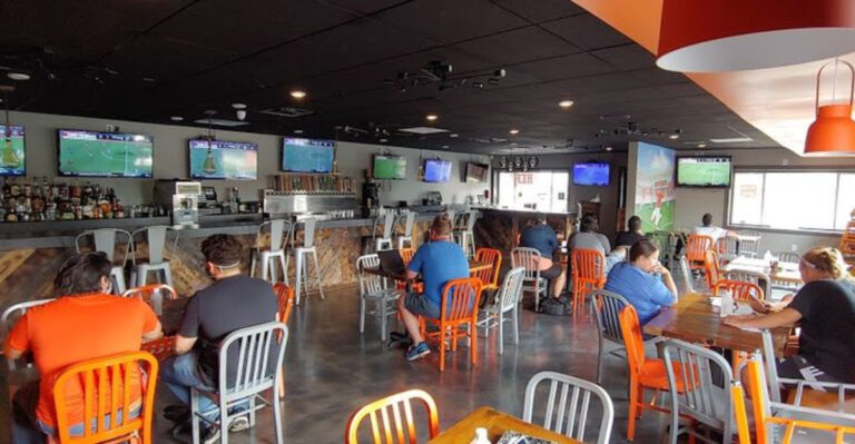There’s An Inviting Gastropub In Ohio That Offers Farm-Fresh Burgers In Upscale Comfort