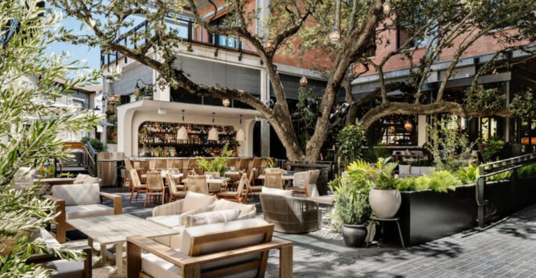 These 10 Texas Brunch Spots Pair Perfectly With A Sunny June Morning