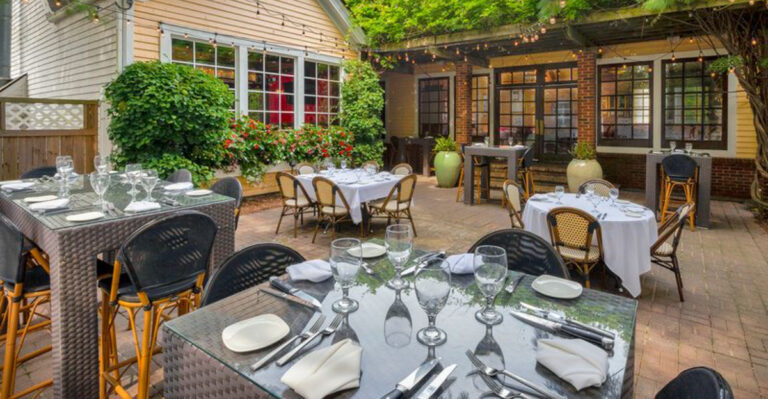 These 7 Ohio Restaurants Serve Steaks That Are Simply Unmatched