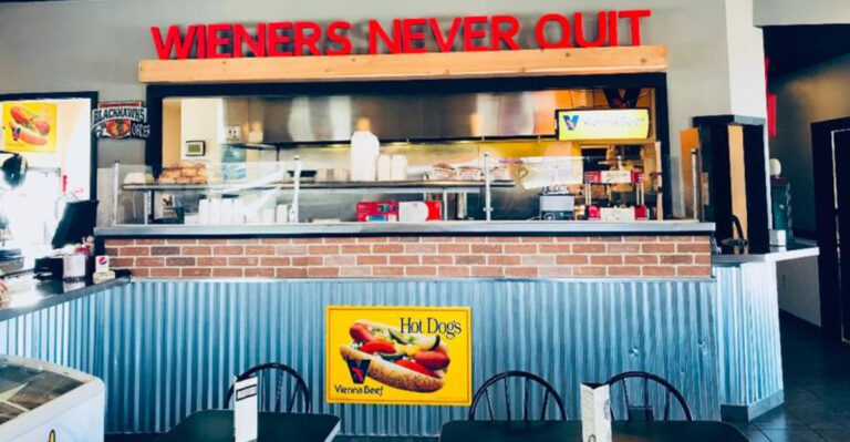 These 7 Wisconsin Hot Dog Restaurants Turn a Quick Bite Into Something Memorable