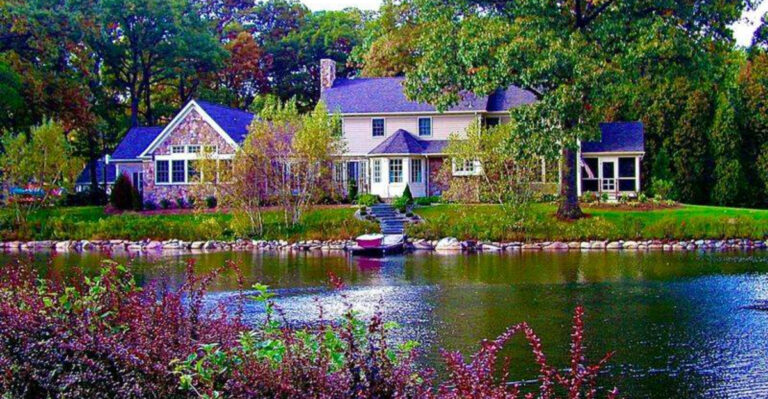 These Are the Most Beautiful Lakeside Towns in New Jersey