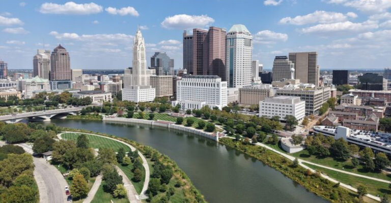 These Ohio Riverfront Walks Have Some Of The Best Views