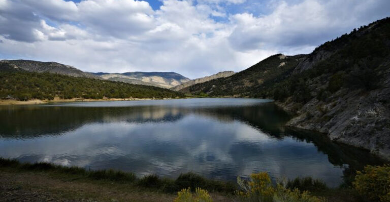 This Breathtaking Nevada State Park Still Feels Like a Quiet Desert Hideaway