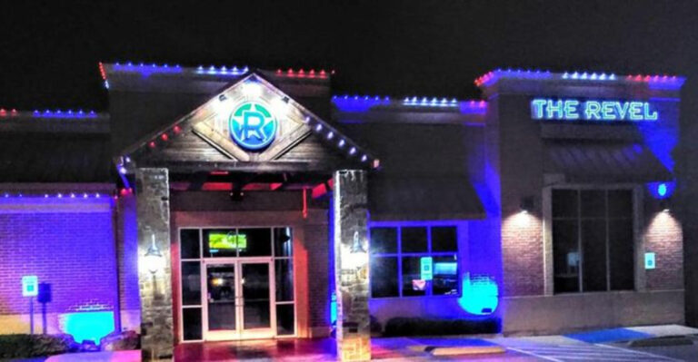 This Charming Texas Restaurant Is Every Edgar Allan Poe Fan’s Dream