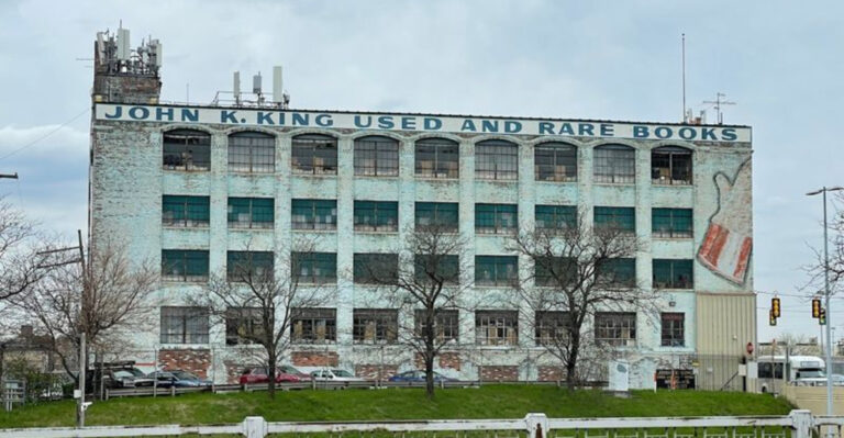 This Former Glove Factory in Detroit Became a Dream World for Book Lovers