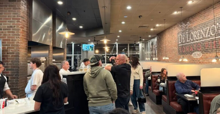 This Legendary Old-School New Jersey Pizza Spot Has Been Winning Over Fans Since 1947