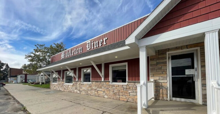 This Michigan Amish Buffet Is Loaded With Homestyle Favorites Worth Pulling Over For
