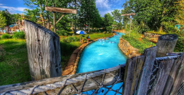 This New Jersey Lazy River Feels Like a Tropical Escape Without Leaving the State