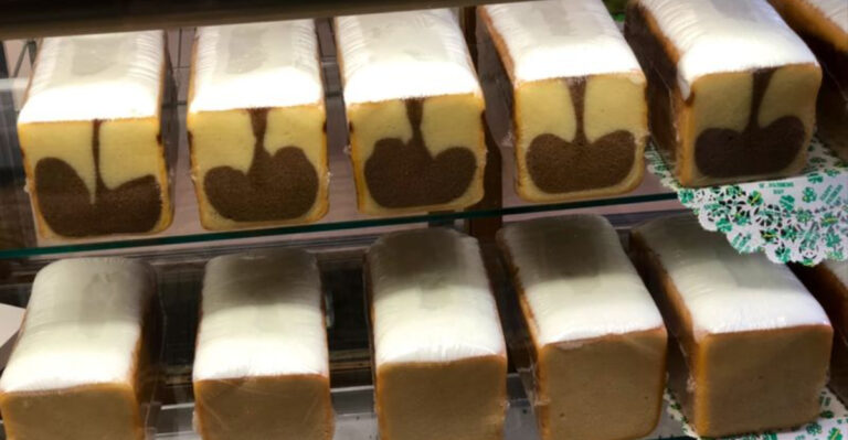 This Pennsylvania Bakery Is a South Philly Institution Famous for One Legendary Pound Cake