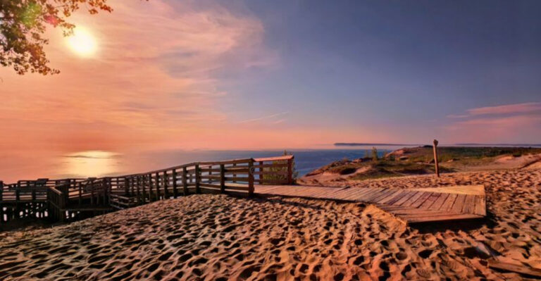 This Scenic Michigan Route Connects Towering Dunes, Lake Views, And Two Wine Peninsulas